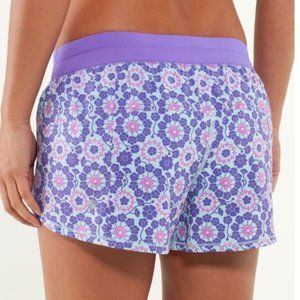 Lululemon Shorts Run Breeze By Short Twiggy Printed Power Floral Blue Purple Y2K